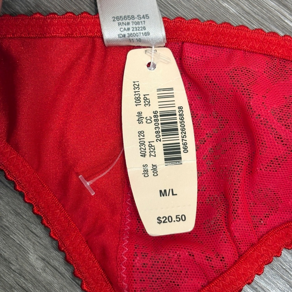 Victoria's Secret Deadstock '10 Red Pink Lace Satin Garter Belt M/L New Coquette - Picture 13 of 13